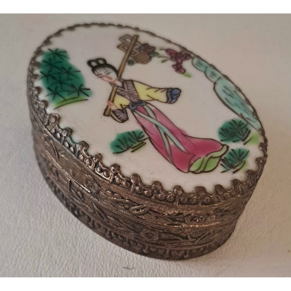 Vintage Silver Tone Japanese Woman Floral Garden Trinket Box